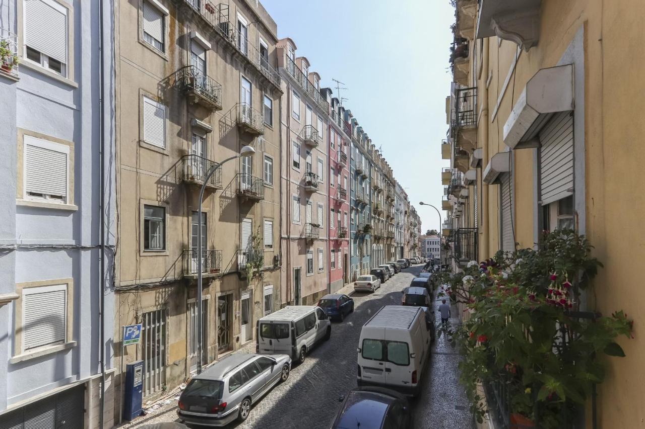 Red Almirante By Homing Apartment Lisbon Bagian luar foto