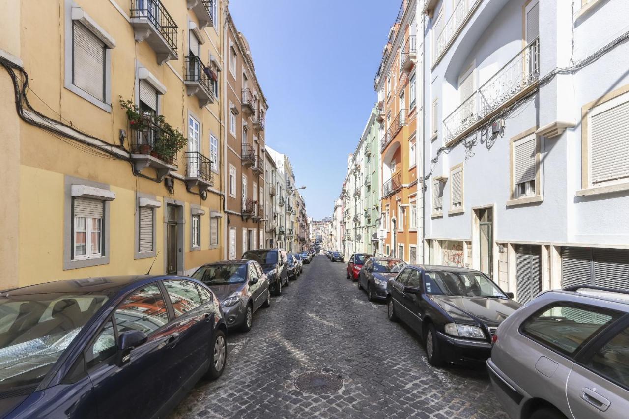 Red Almirante By Homing Apartment Lisbon Bagian luar foto