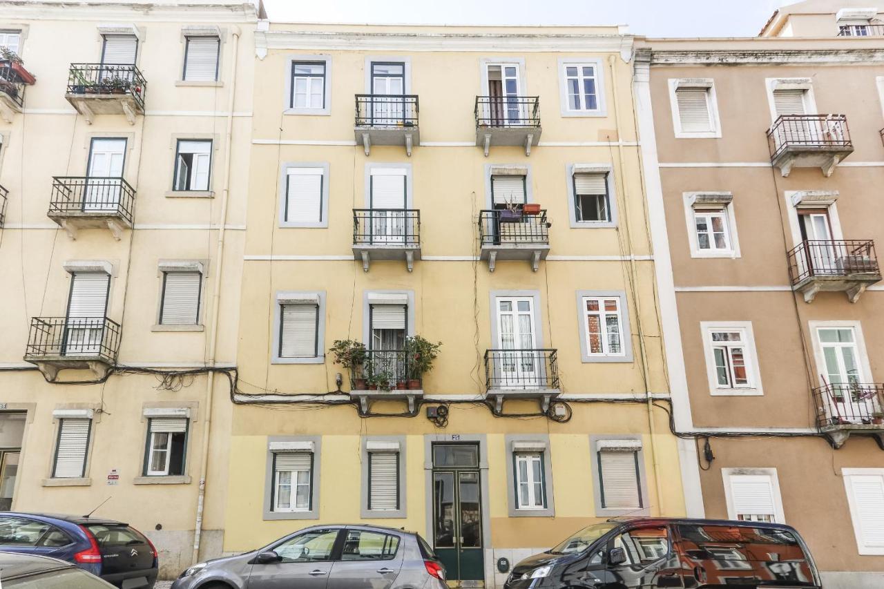Red Almirante By Homing Apartment Lisbon Bagian luar foto