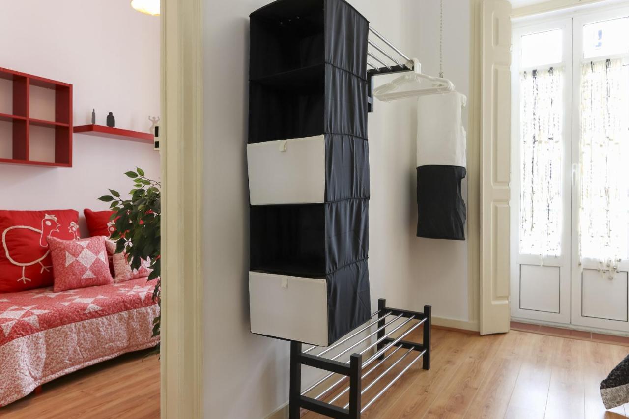 Red Almirante By Homing Apartment Lisbon Bagian luar foto